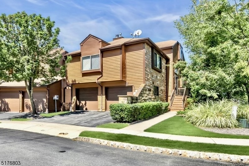 Search for townhome and condo listings in Morris County NJ