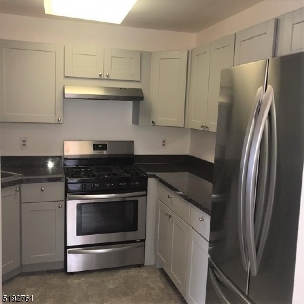 Eden Lane Condo and Townhome Listings for Sale in Hanover NJ